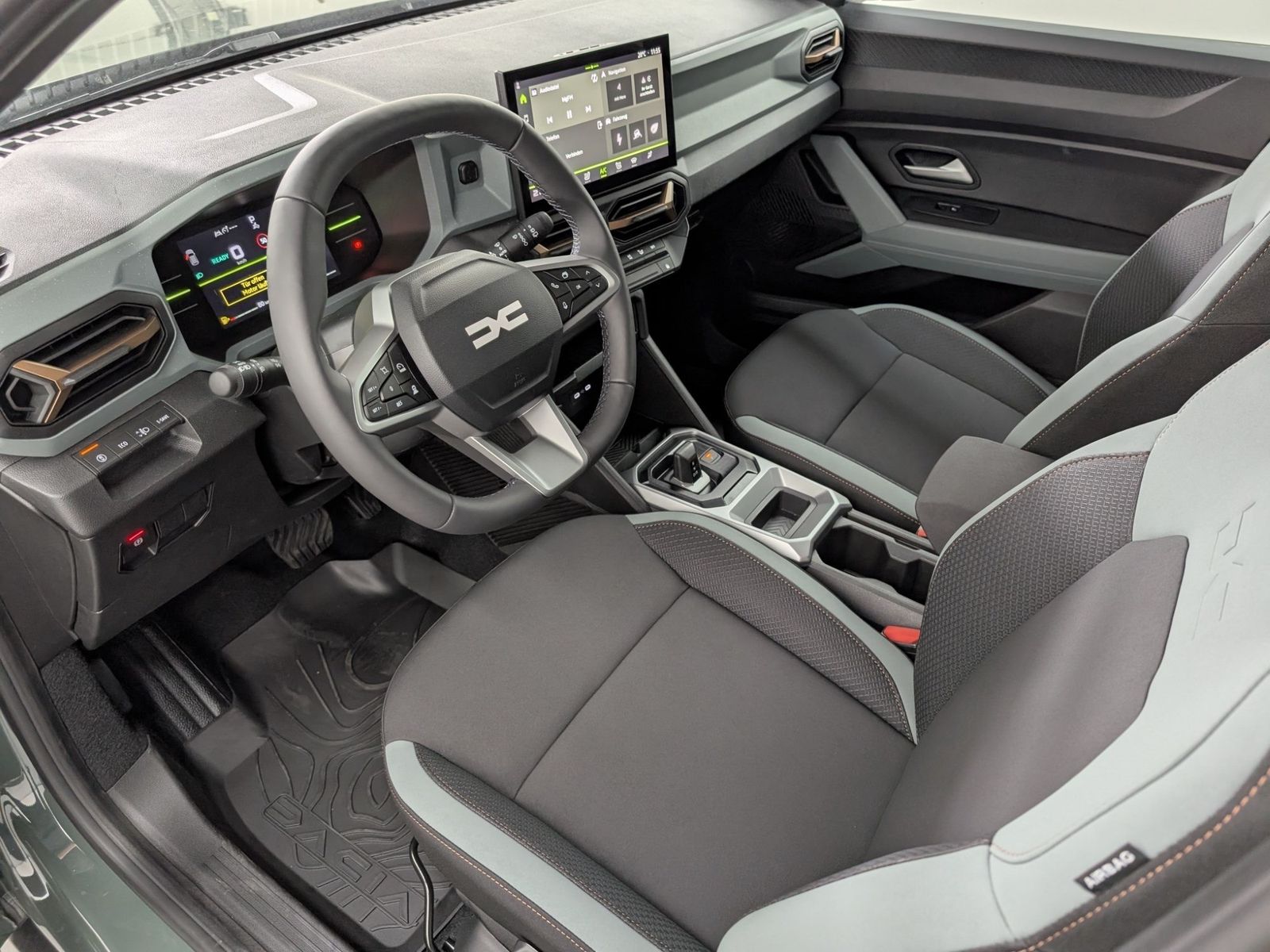 DACIA Duster Extreme Hybrid 155 Winter-Plus – Bild 32