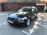 BMW 525i Touring E61  - BMW 525: Kombi, E61 525i
