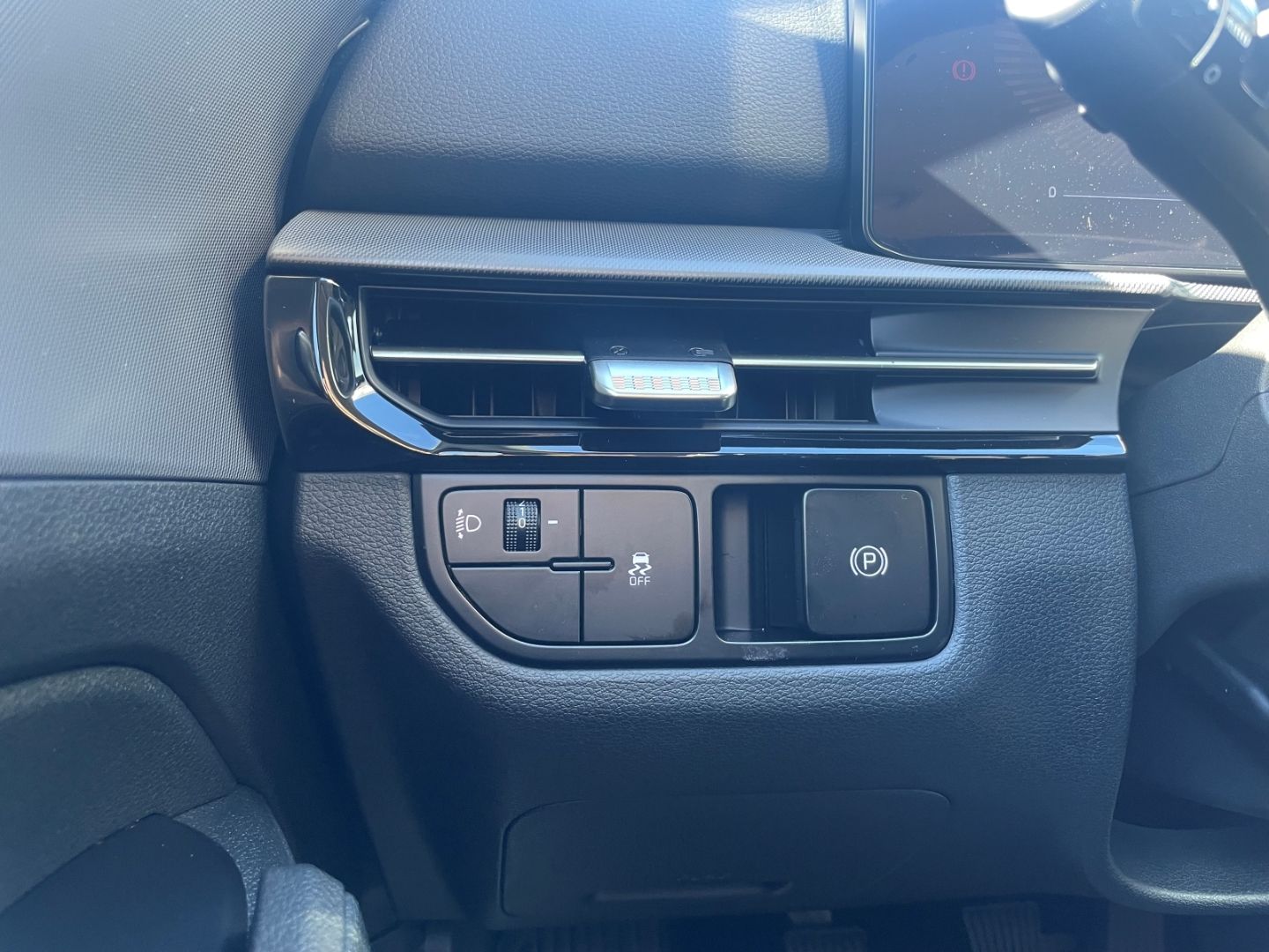 Fahrzeugabbildung Kia Sportage Vision Kamera SHZ vo/hi LED Navi DAB