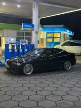 BMW 330 CI - BMW 330 aus 2001: Coupe, 330ci