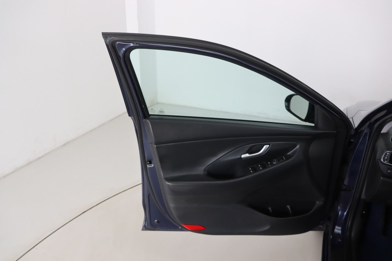 Fahrzeugabbildung Hyundai i30 1.4i * SHZ * Navi * DAB+ * Klima * YES!