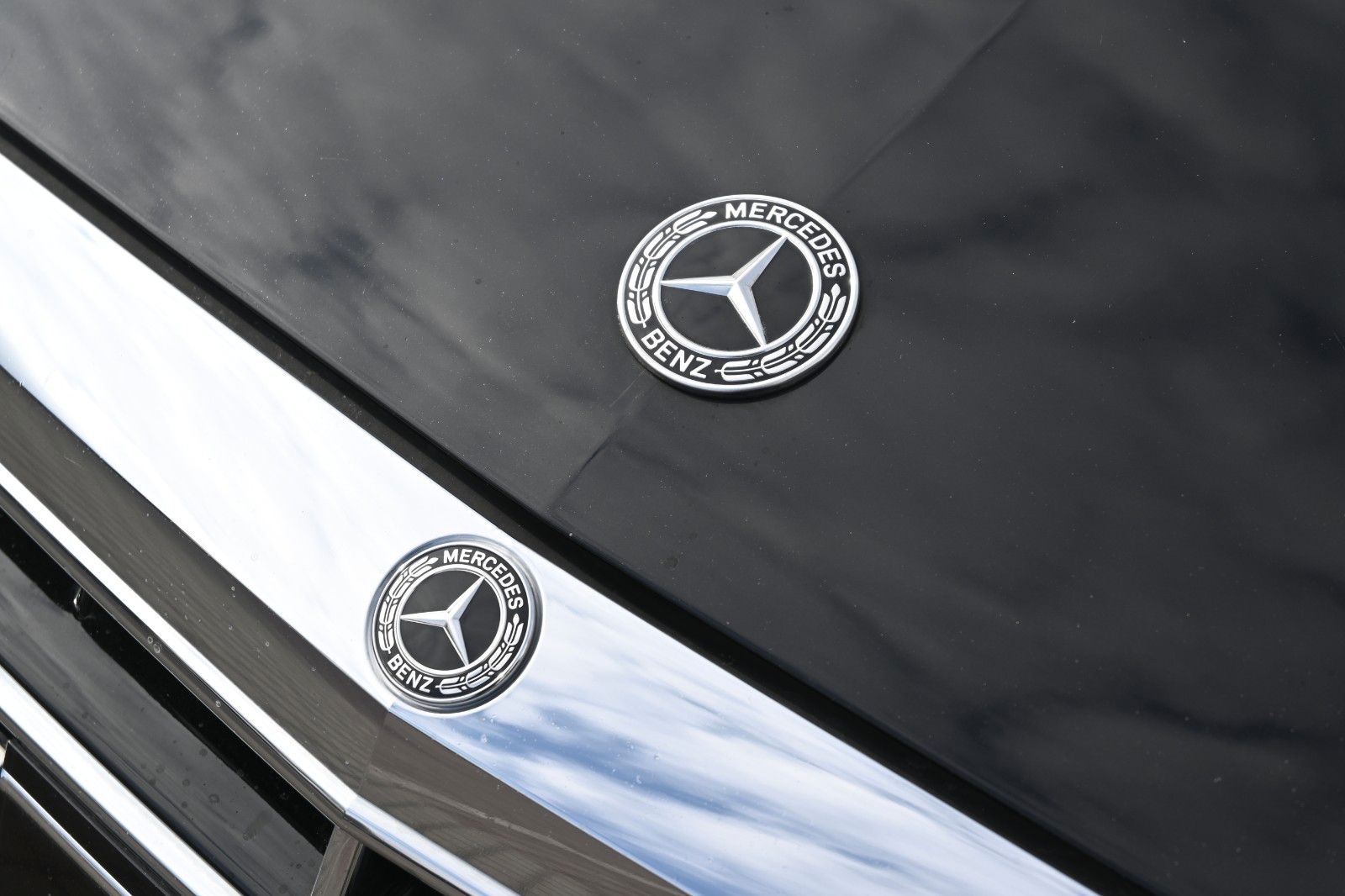 Fahrzeugabbildung Mercedes-Benz S400d Lang 4Matic*AMG*Vollausstattung