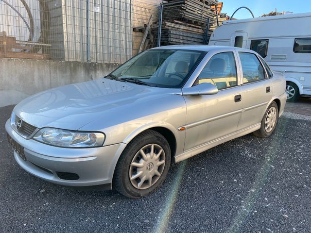 Opel Vectra 1.6 - 16V - Guter Zustand - 98 TKM