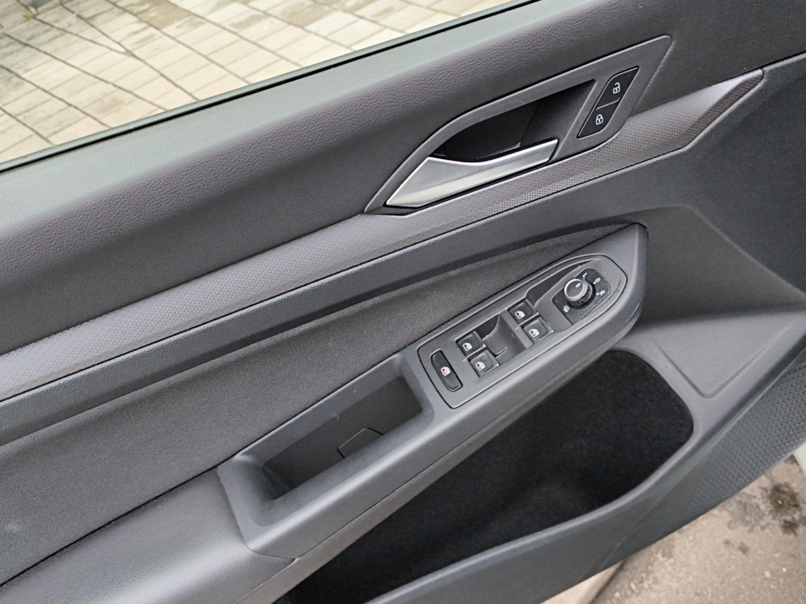 Volkswagen Golf VIII Lim. 1.5 TSI Active HEAD UP STHZG VOLL, миниатюра 14