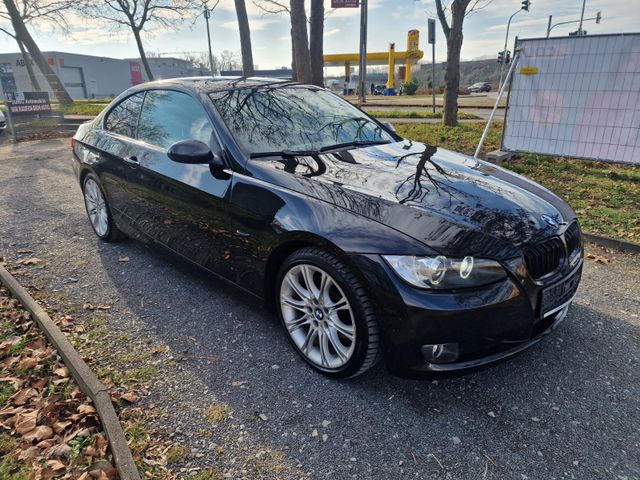 BMW 325  iA Coupe  Automatik / Leder