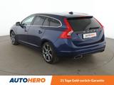 Volvo V60 2.0 D4 Ocean Race Aut.*BI-XENON*PDC*CAM*NAVI - Volvo V60 mit Diesel-Antrieb: Kombi
