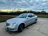 Mercedes-Benz E 220 CDI CLASSIC Classic - Mercedes-Benz E 220 aus 2006: Cdi