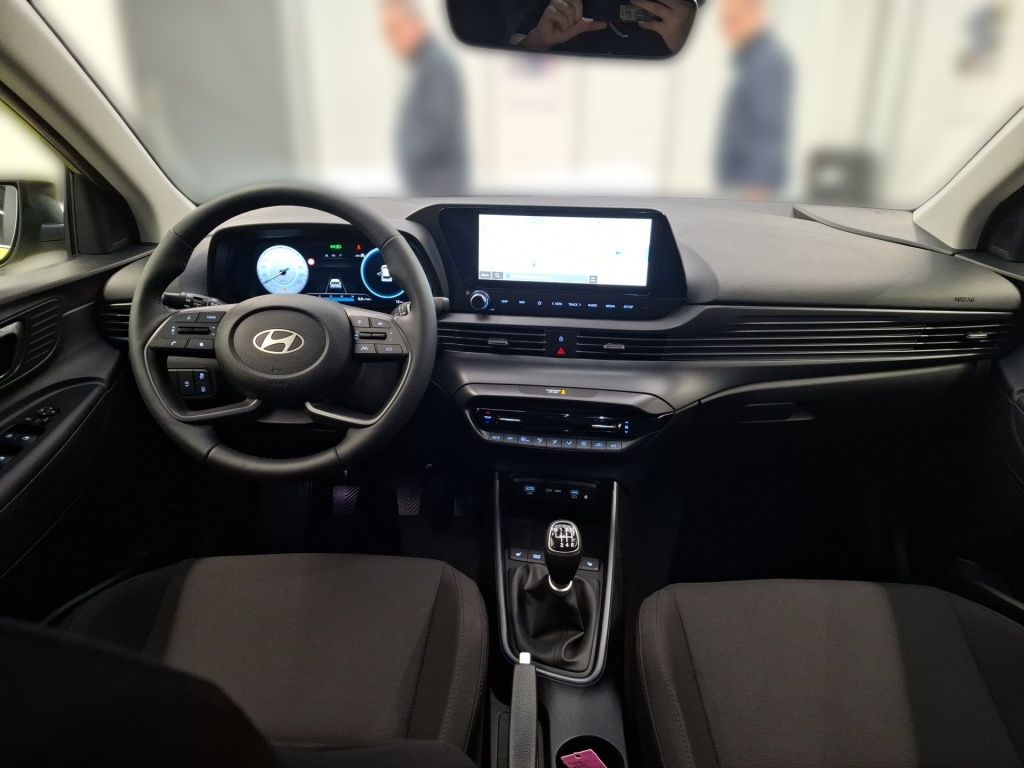 Fahrzeugabbildung Hyundai i20 FL (MY25) 1.0 T-GDI (100 PS) 6-MT 2WD Prime