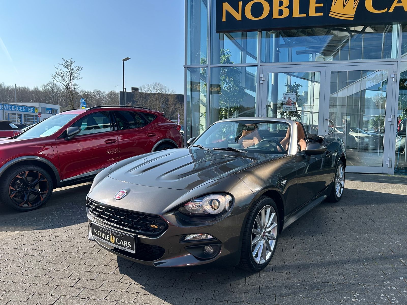Fahrzeugabbildung Fiat 124 Spider Lusso BOSE RFK KLIMA NAVI SHZ
