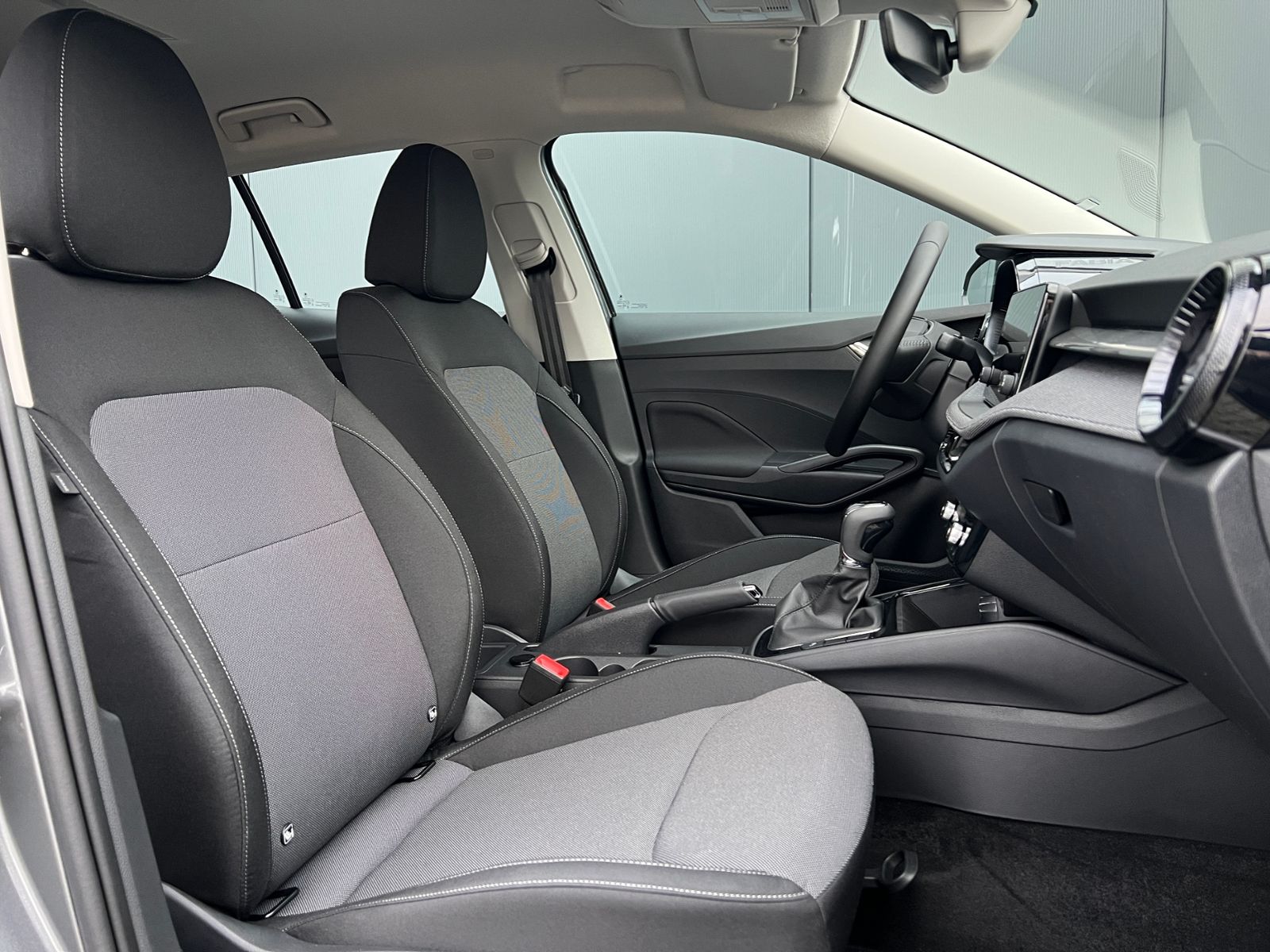 Fahrzeugabbildung SKODA Fabia Selection Edition 130 1.0 TSI DSG *Garanti