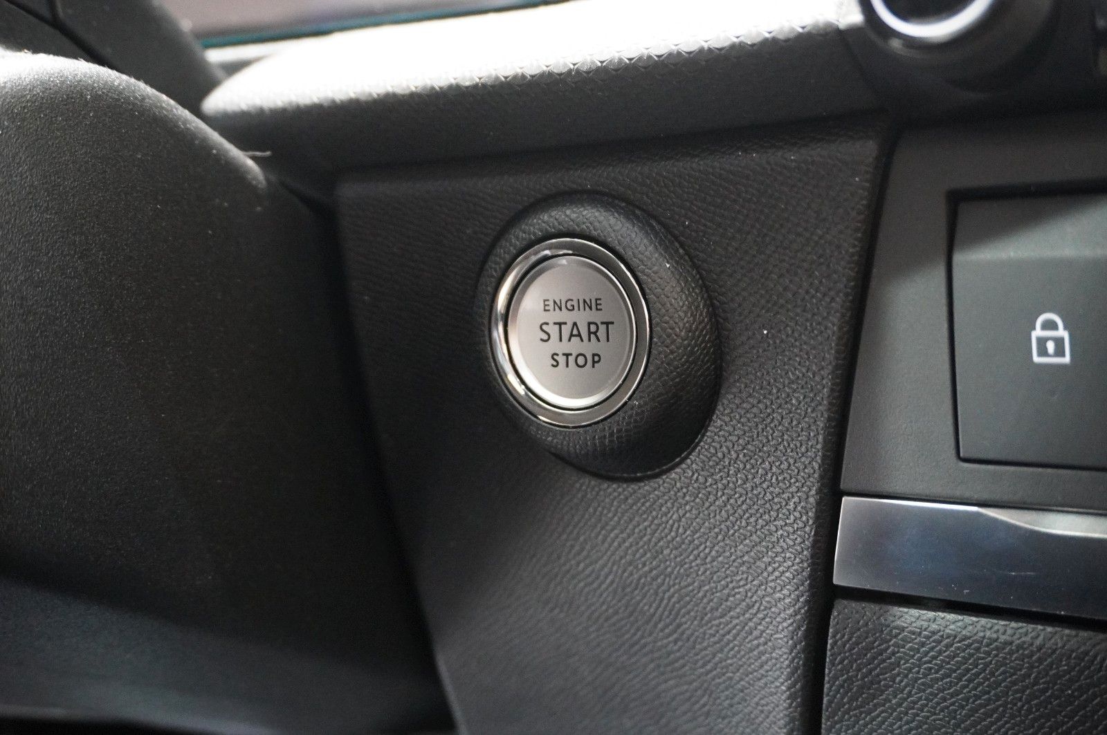 Fahrzeugabbildung Opel Astra L ST 1.5D GS LINE NAVI/LED/360°/SH/DAB/AHK