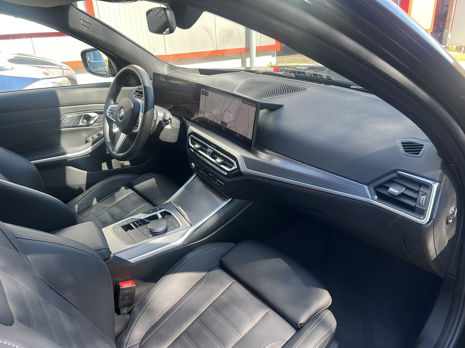 BMW 330 - Bild 14