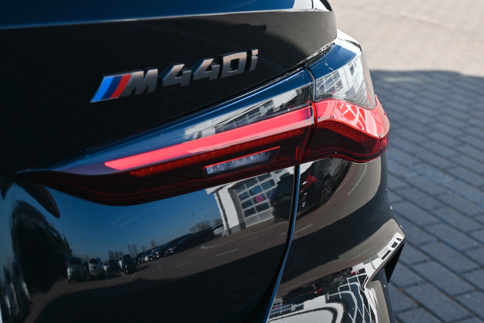 Fahrzeugabbildung BMW 4 Cabrio M440 i xDrive *360*M-Pak*Laser*MIETKAUF