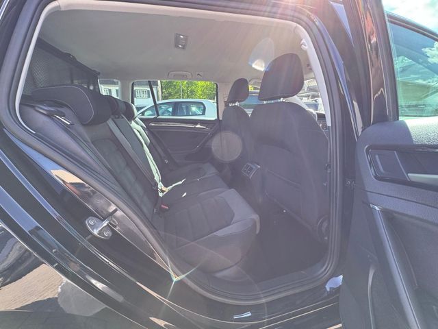 Golf Variant Highline 2,0 TDI DSG 4MOTION / AHK