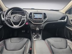 Fahrzeugabbildung Jeep Cherokee 3.2 Trailhawk 4WD