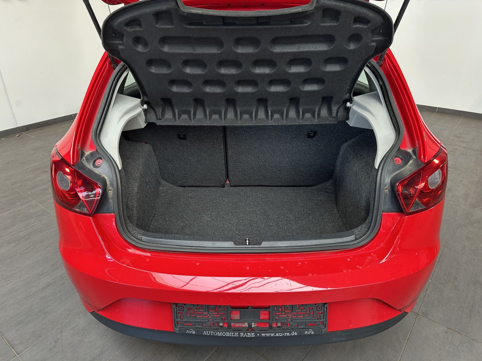 Fahrzeugabbildung SEAT Ibiza 1.4 Style Salsa NAV+SHZ+CLIMATRONIC+2Hd