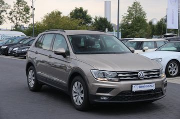 Volkswagen Tiguan - 2