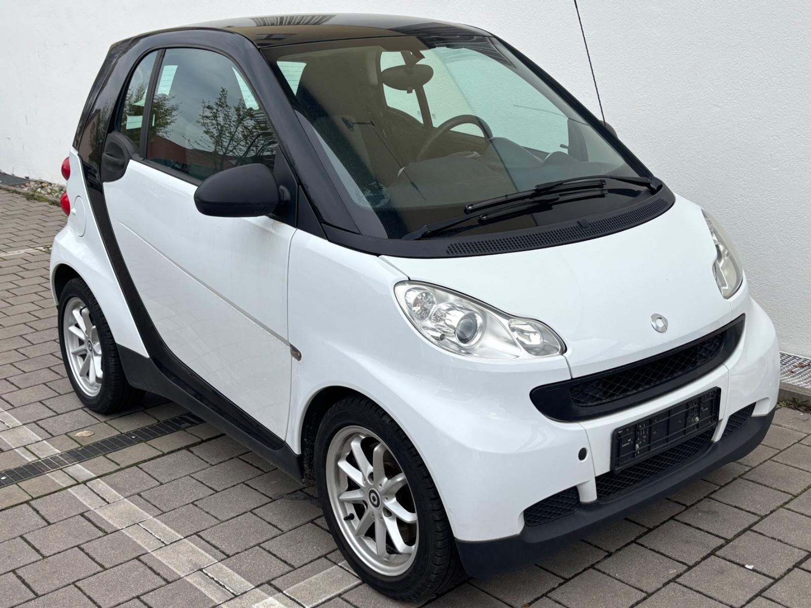 Smart ForTwo coupé 1.0//MHD//Panoramadach//SHZ//Klima