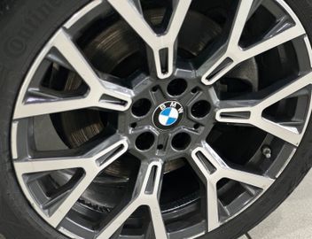 Fahrzeugabbildung BMW X1 xD20d xLine Stop&Go Kamera Panorama HUD HiFi