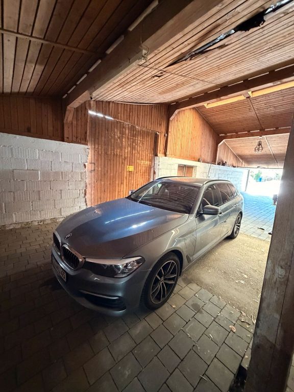 Image of BMW 520