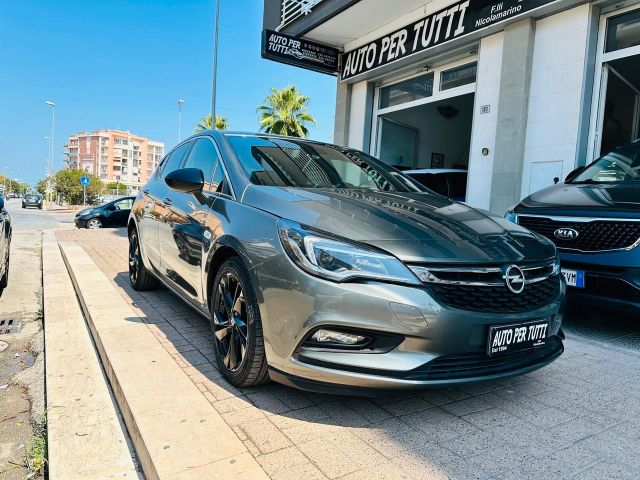 Opel Astra 1.6 CDTi 136CV 5p