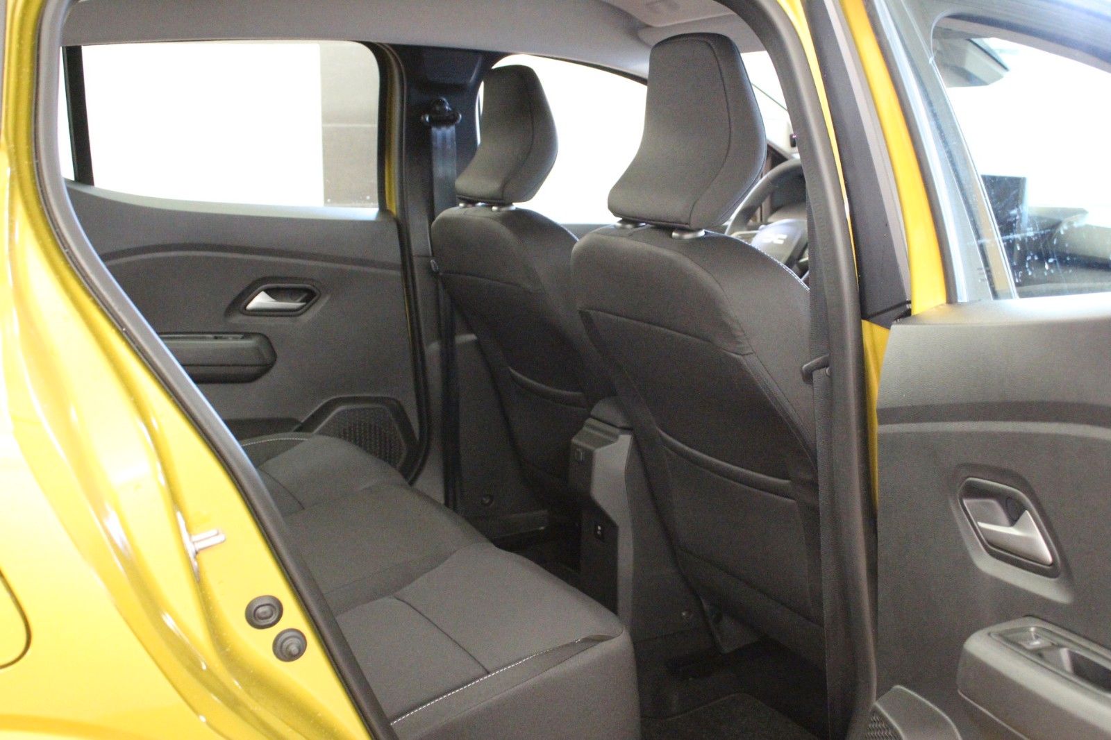 Fahrzeugabbildung Dacia Sandero TCe 100 Expression*Winterpaket* *MJ 2026