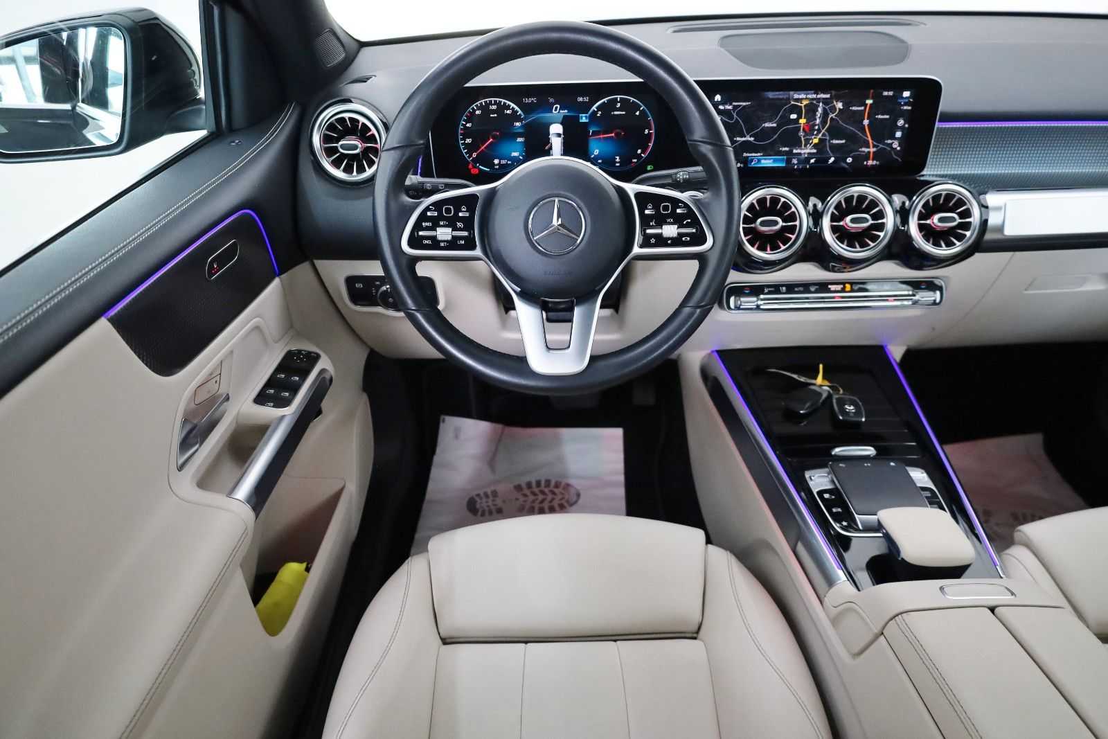 Fahrzeugabbildung Mercedes-Benz GLB 200 d Progressive,Leder,Navi,LED,SH,Kamera