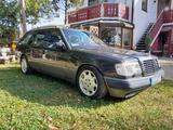 Mercedes-Benz Mercedes Benz 300 TE Oldtimer - scheckheftgepflegte Mercedes R 300