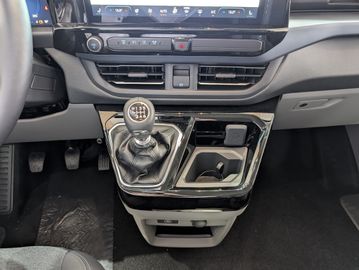 Ford Tourneo Custom L1 Active MATRIX B&O