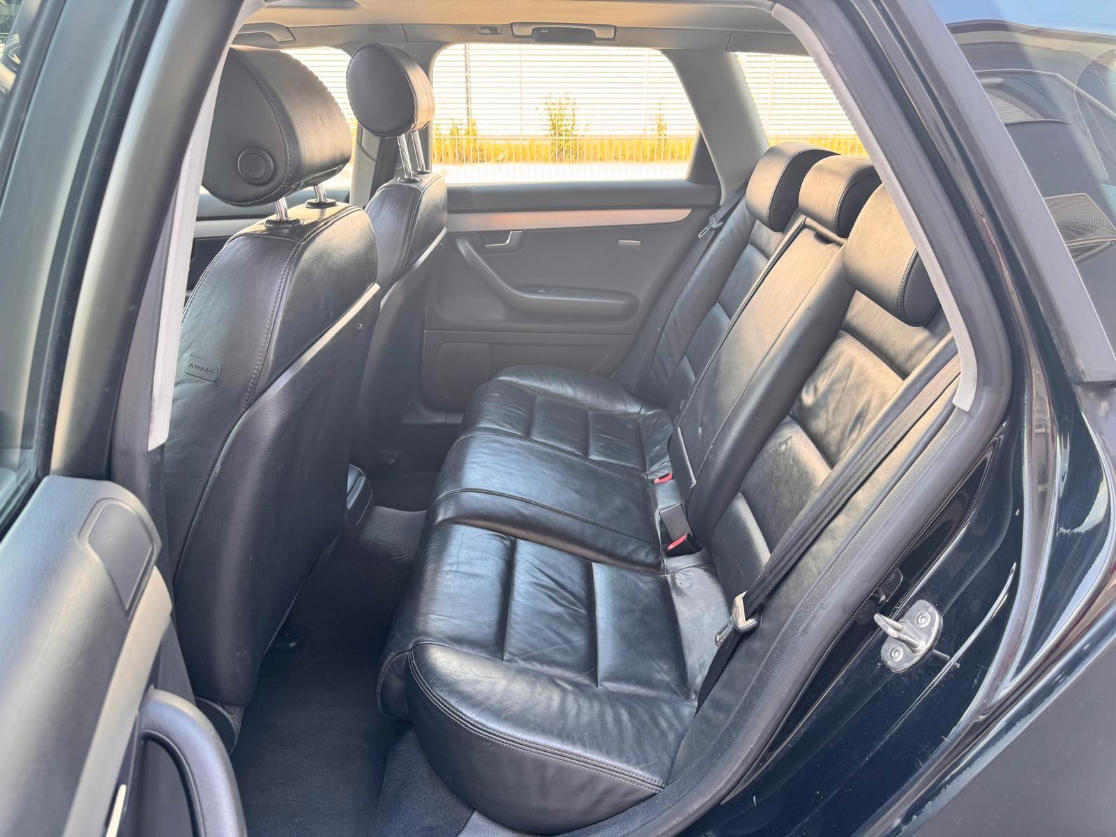 Audi A4 2007 — photo 15