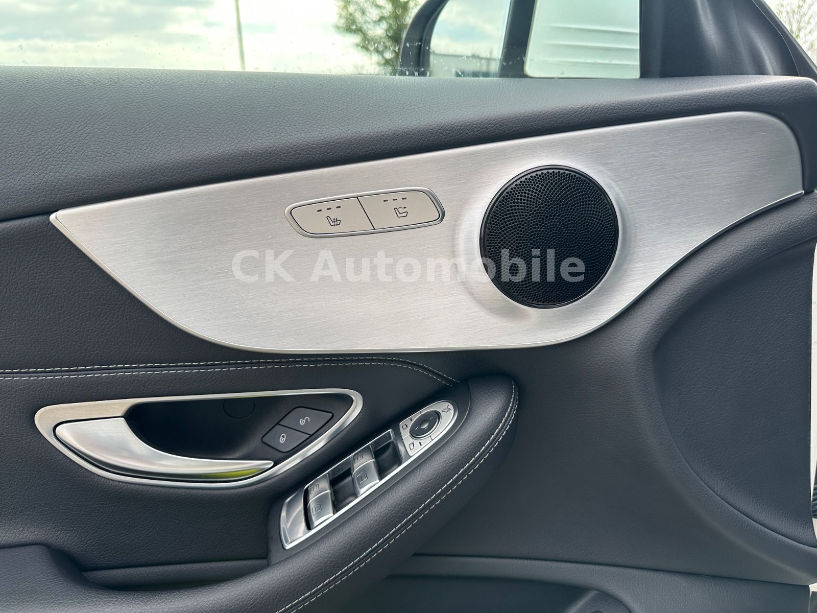 Fahrzeugabbildung Mercedes-Benz C200 Cabrio AMG-Line/Navi/ILS LED/Tempomat