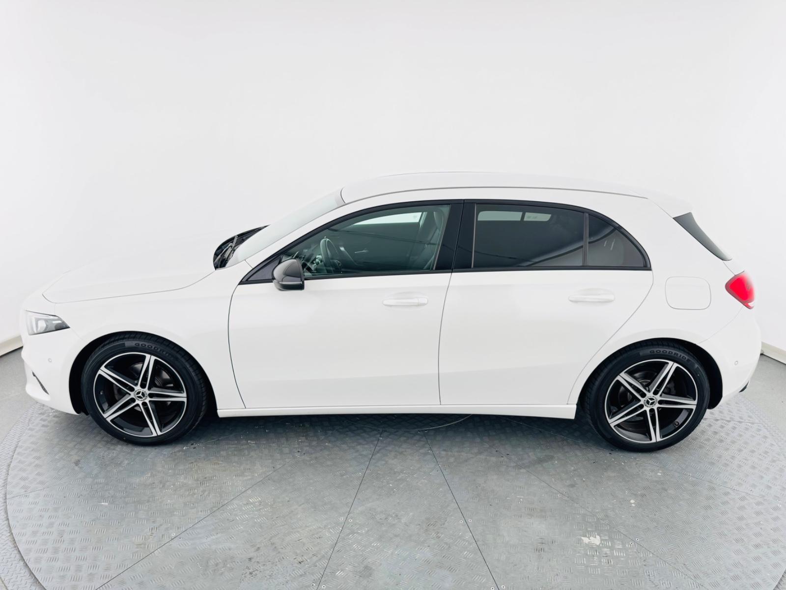 Mercedes-Benz A 160 Navi,StHz,PDC,Kamera,Parkassist,DigiCocp..