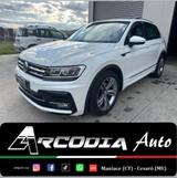 Volkswagen Tiguan 1.6 TDI SCR R.LINE - Volkswagen Tiguan mit Diesel-Antrieb: Kombi