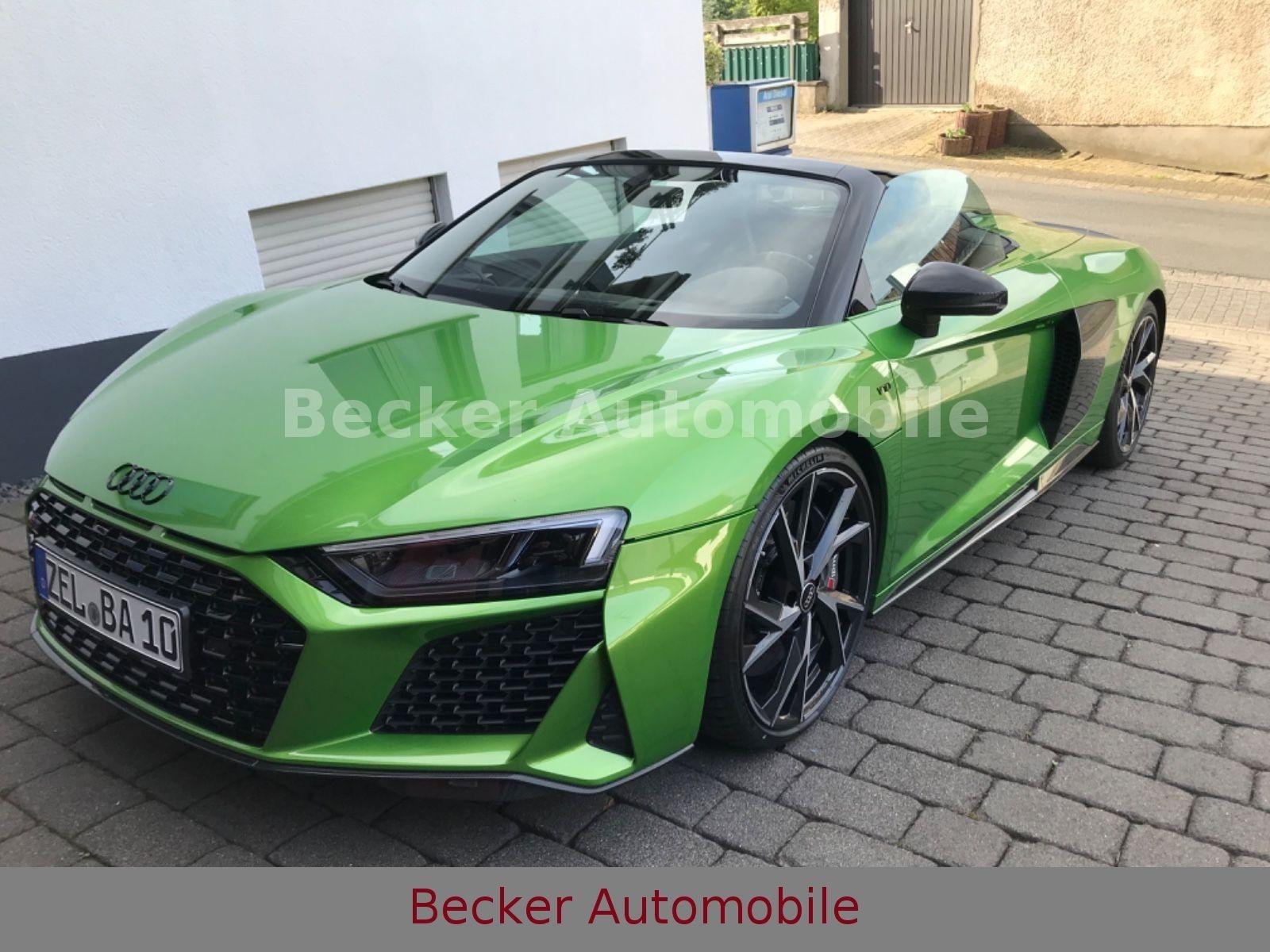 Audi R8 Spyder V10 5.2 FSI quattro performance UNIKAT
