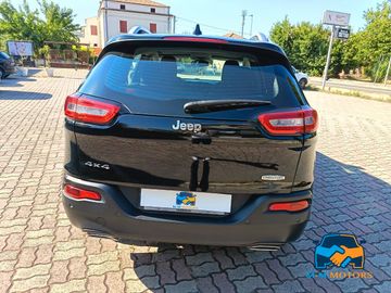 Jeep Cherokee - 6