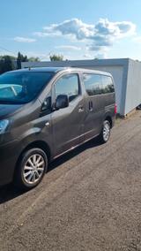 Nissan Evalia Tekna 1.5 dci 110 DPF Tekna - Nissan Evalia mit Diesel-Antrieb