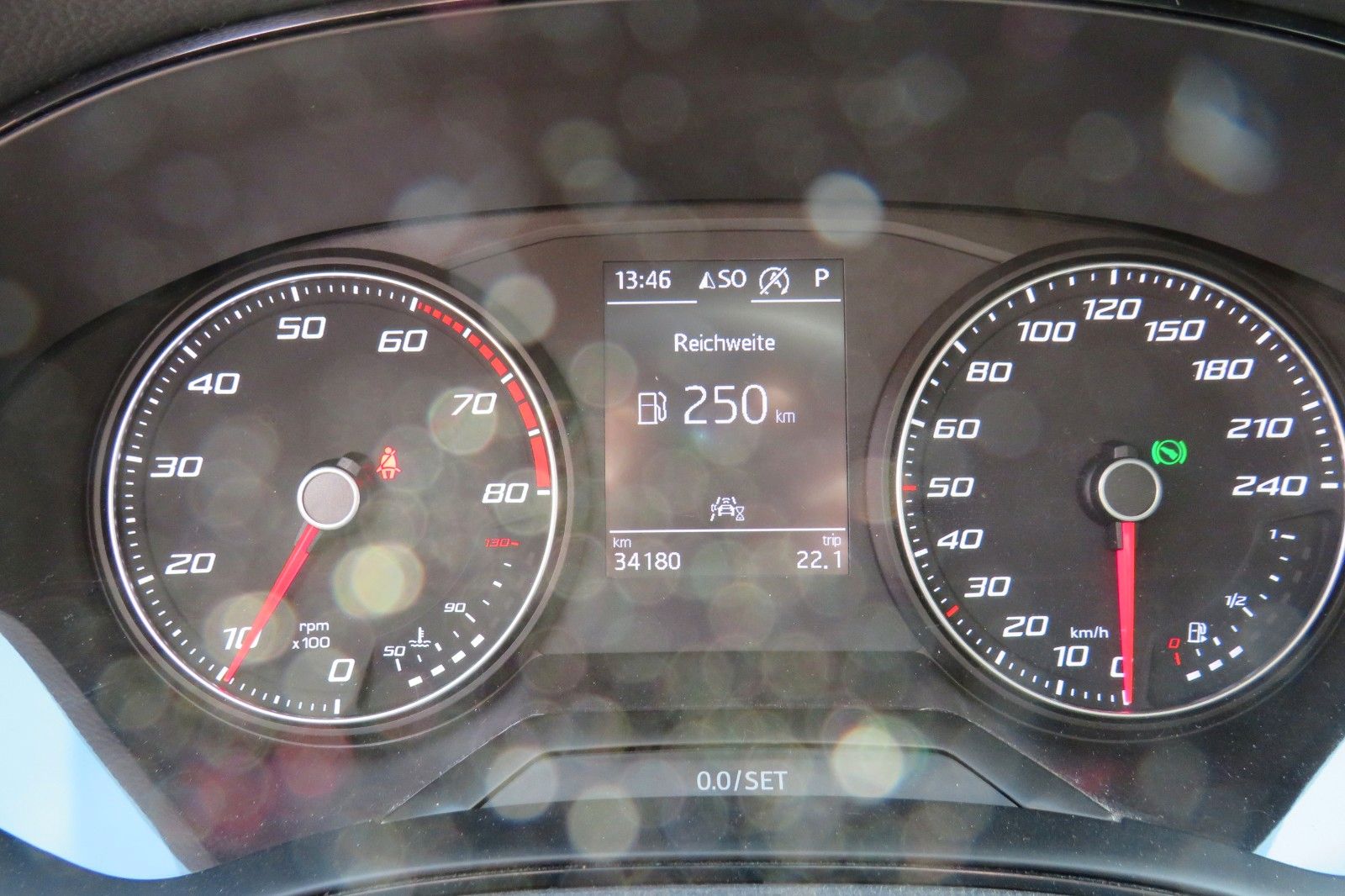 Fahrzeugabbildung SEAT Arona Style DSG PDC APP-CONNECT DAB 1.HAND