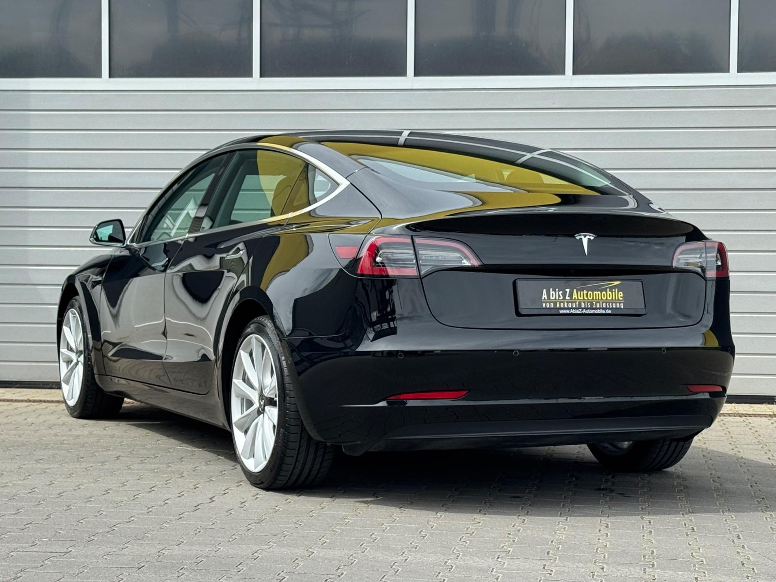 TESLA MODEL 3 RANGE PLUS 306CH - 1ERE MAIN - AUTOPILOT - 65.000 KMS