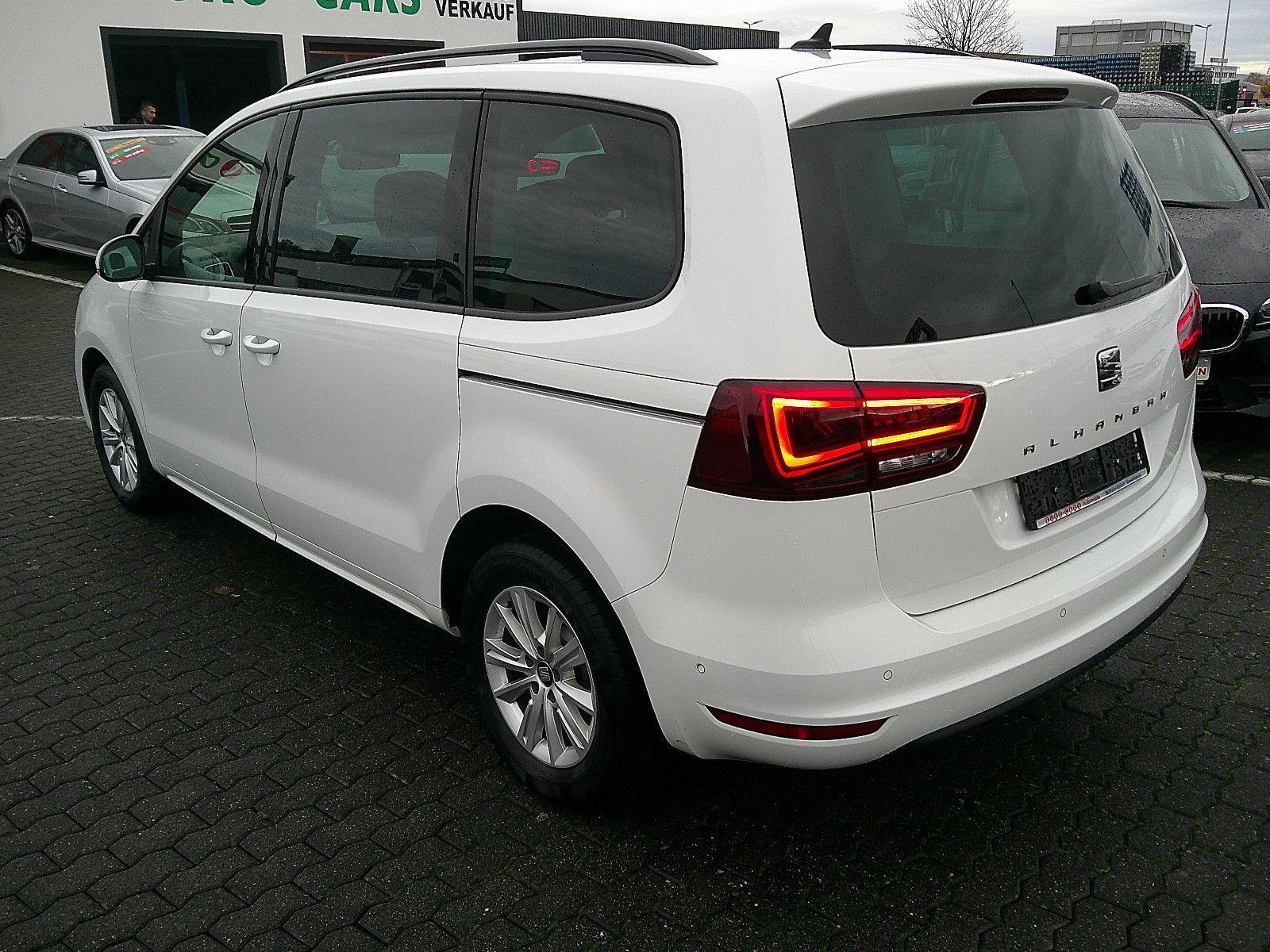 Fahrzeugabbildung SEAT Alhambra Style/1.HAND/KAMERA/KLIMA/NAVI