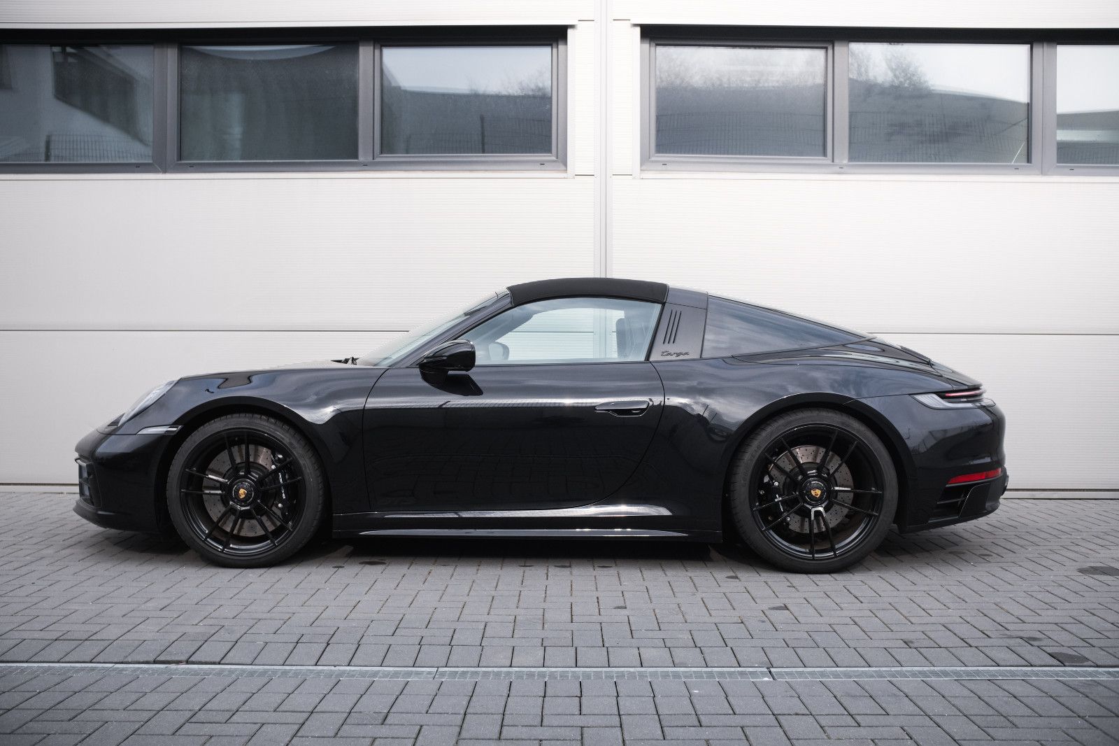 Fahrzeugabbildung Porsche 992/911 Targa 4 GTS-Lift-Inno-Burm.-Nachtsicht