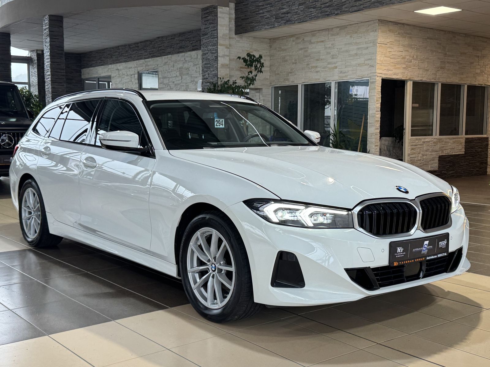 BMW 318 i Widescreen Harman/Kardon Navi ACC SHZ LED