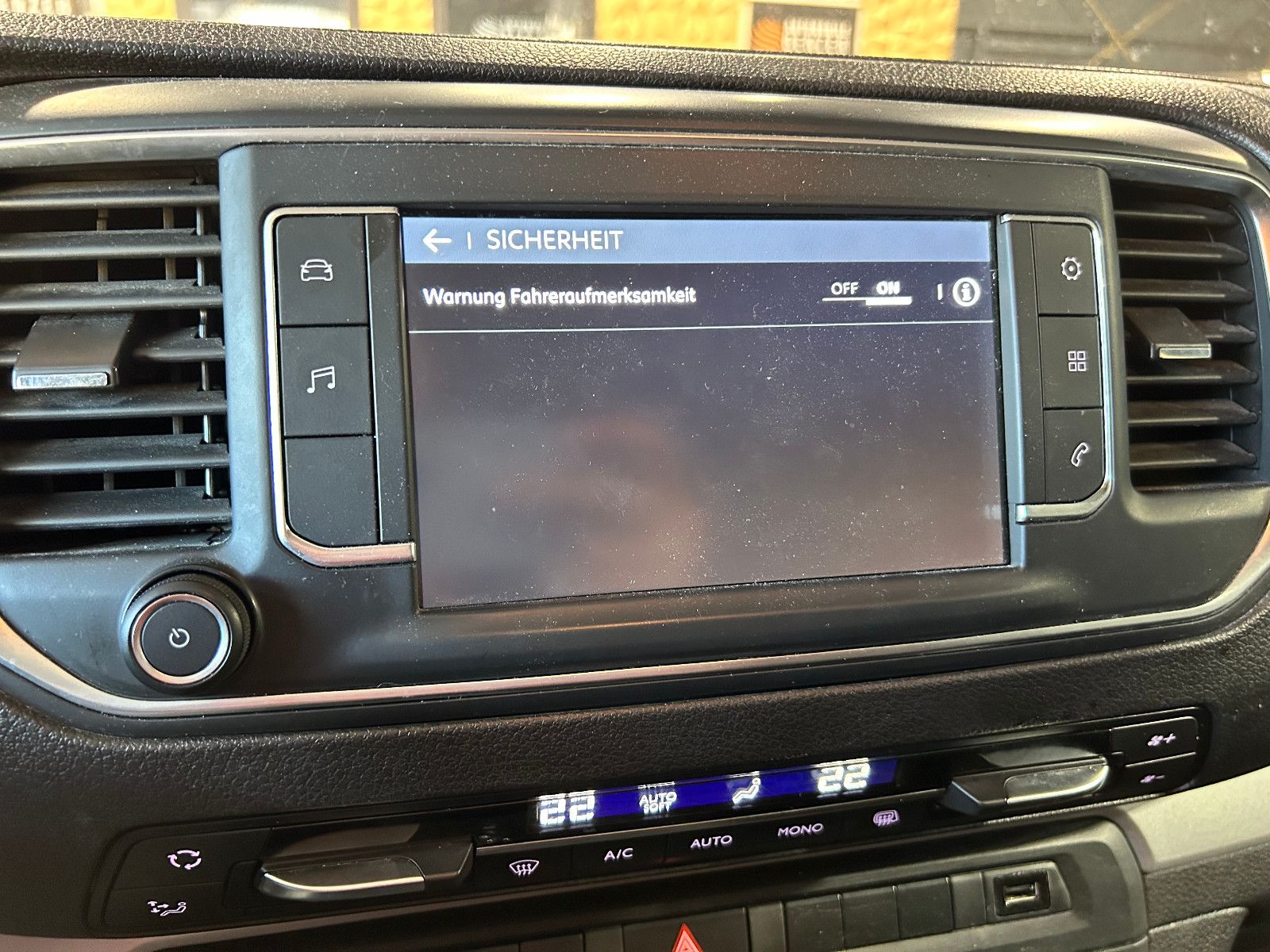 Fahrzeugabbildung Fiat Scudo L2 Basis/360°/APPLE/KLIMA/3-SITZ
