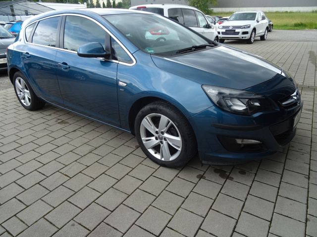 Opel Astra J Lim. 5-trg. Energy