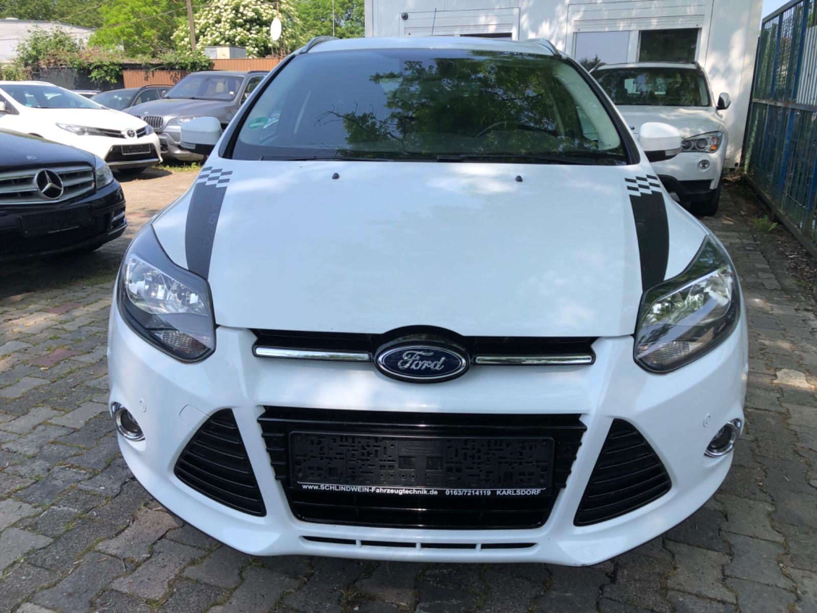 Ford Focus Turnier 1.6 Titanium Klimaaut Navi Pdc