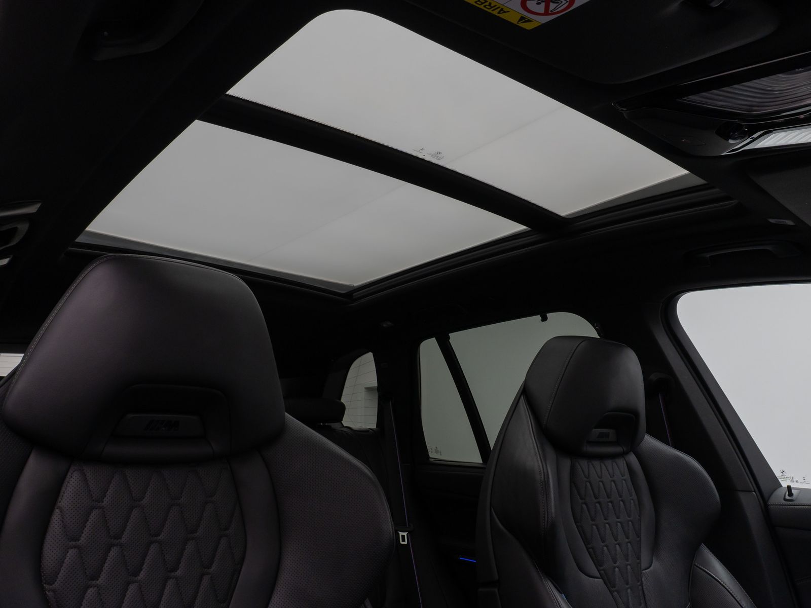 Fahrzeugabbildung BMW X5 xD30d M Sport Pro Panoram 360°HUD DAB H/K 22"