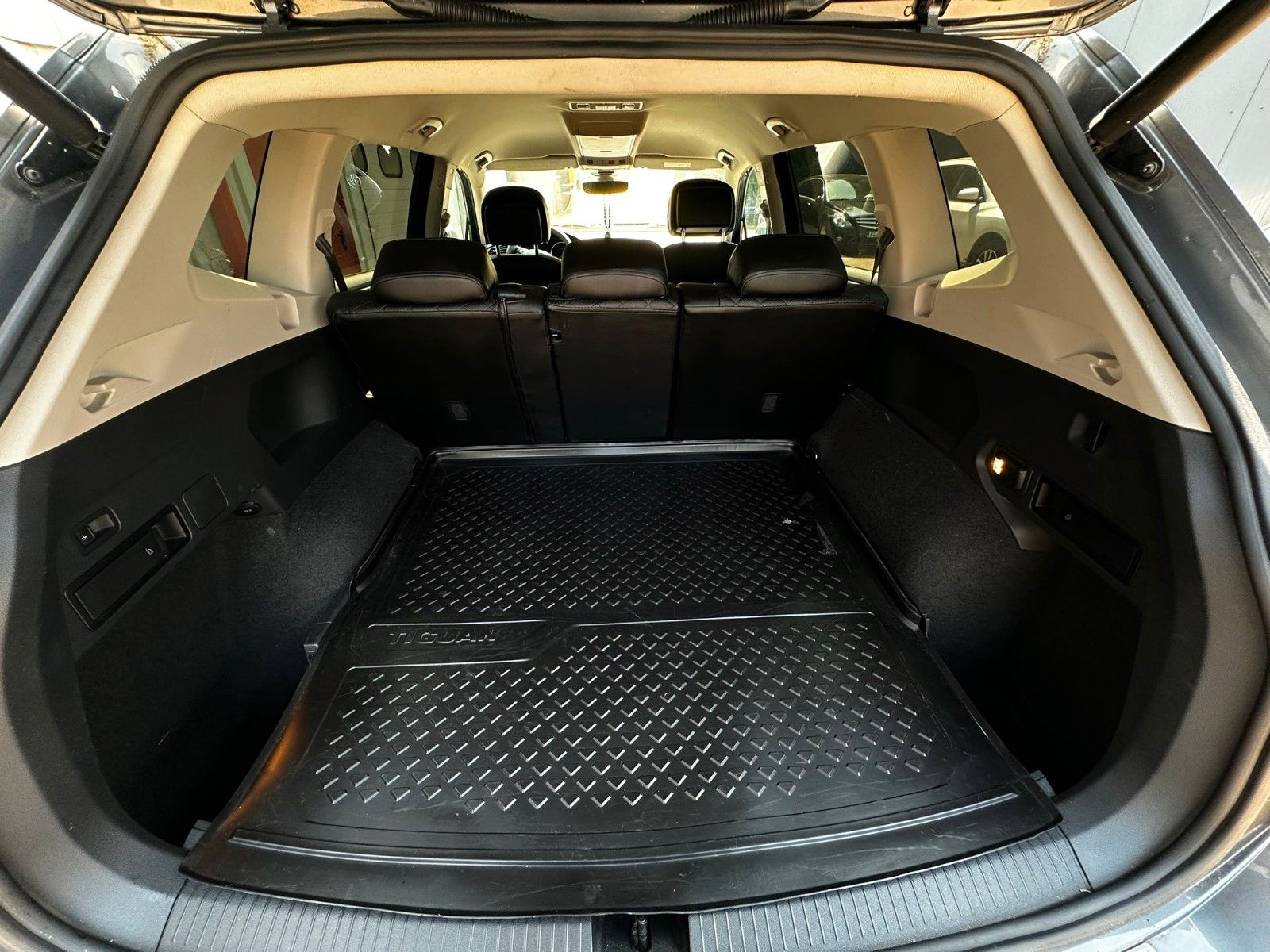 VW Tiguan Allspace 2.0 TDI SCR 140kW DSG 4MOT I...