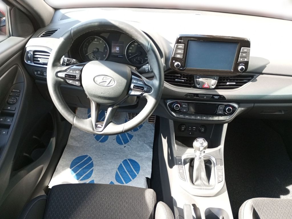 Fahrzeugabbildung Hyundai i30 1.4 Turbo M/T N-LINE Komfortpaket + Navi