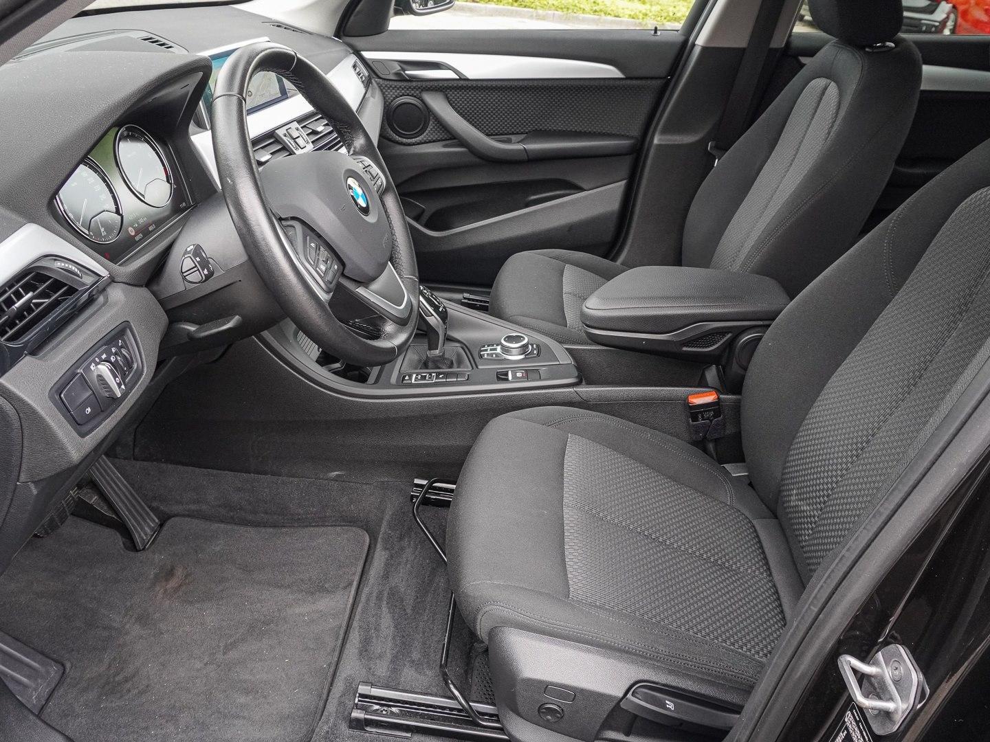 BMW X1 sDrive20i AHK RFK NAVI LED Sound Syst. DAB, миниатюра 13