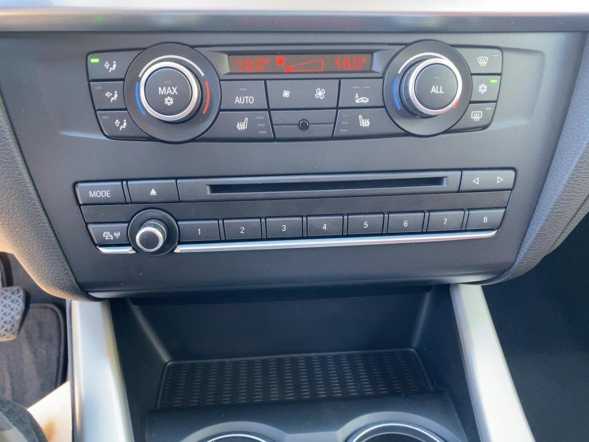 BMW X3 xDrive 20d AHK*CAM*LED*NAVI*SHZ*2xKlima*AHK