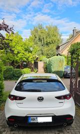Mazda 3 2.0 e-SKY. G 150 M Hybrid Drive Homura Homura - Mazda 3 von privat